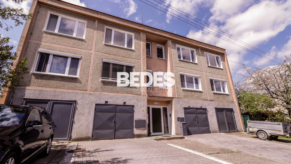 BEDES | 4 izbový byt, Bojnice, garáž, pozemok