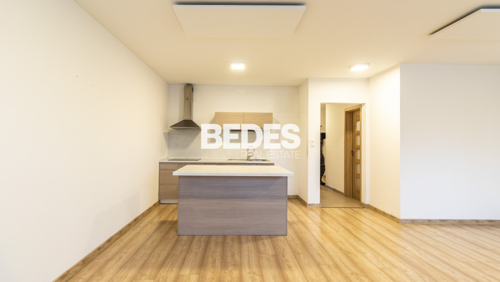 BEDES | Moderný 2.5 izbový byt s terasou v novostavbe