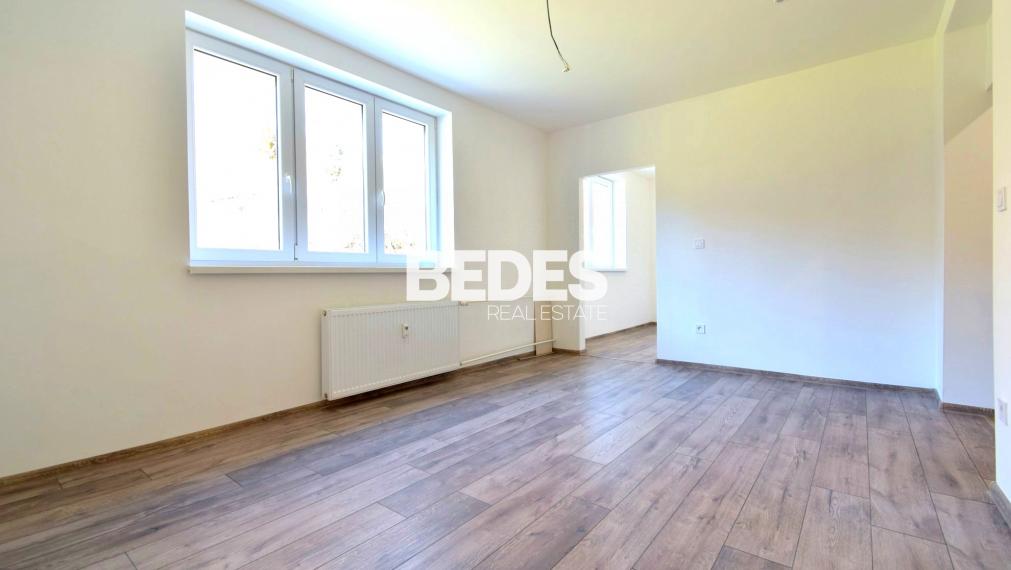 BEDES - 3 izbový byt, kompletná nová rekonštrukcia, 62m2, 2x loggia