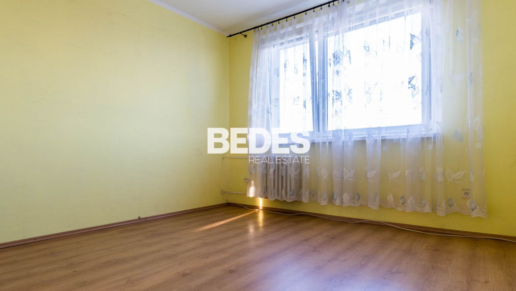 BEDES | Čiastočne zrekonštruovaný, slnečný 4 i byt 76 m2, Dolné Hony, Bratislava II