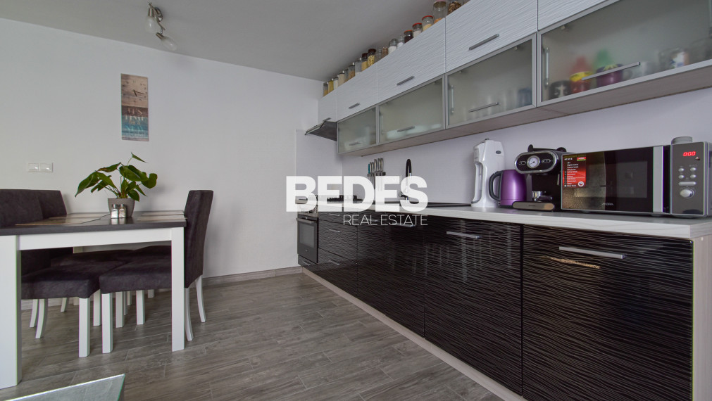 BEDES - Rezervované | Predaj  4 - izbový rodinný dom v Tekovskej Breznici