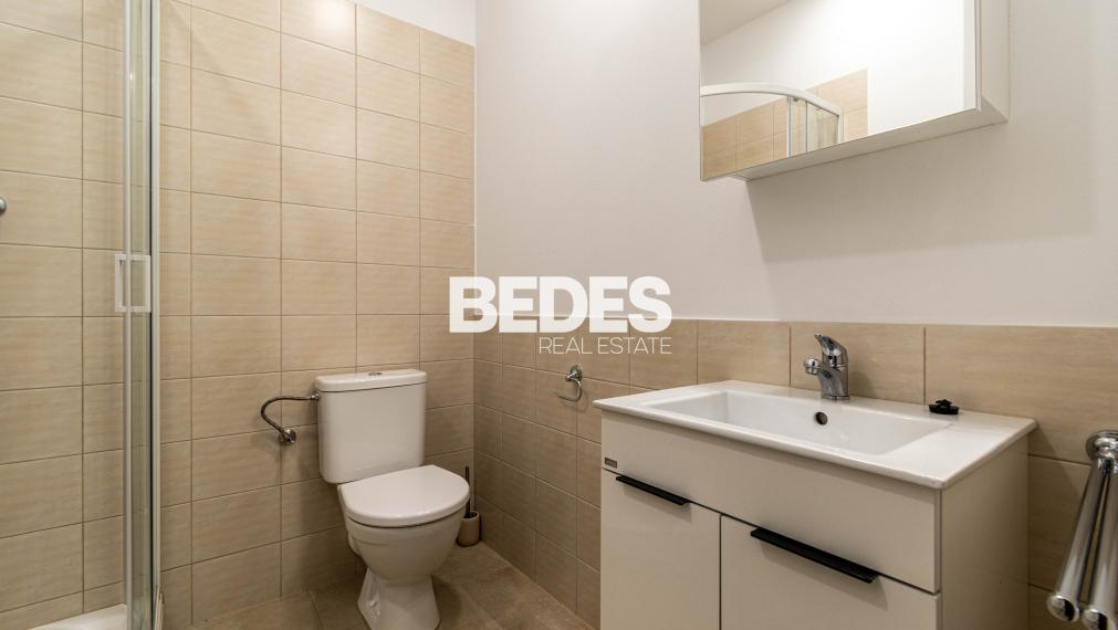 BEDES | Moderný 2 izbový byt v novostavbe s balkónom, vyhradený parking