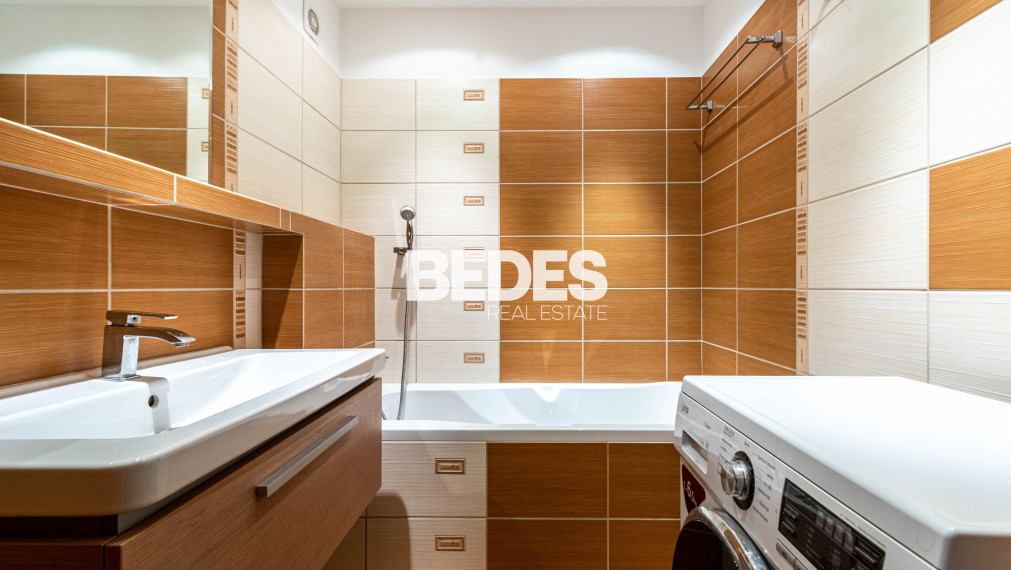 BEDES | Zariadený 3 izbový byt po rekonštrukcii, loggia