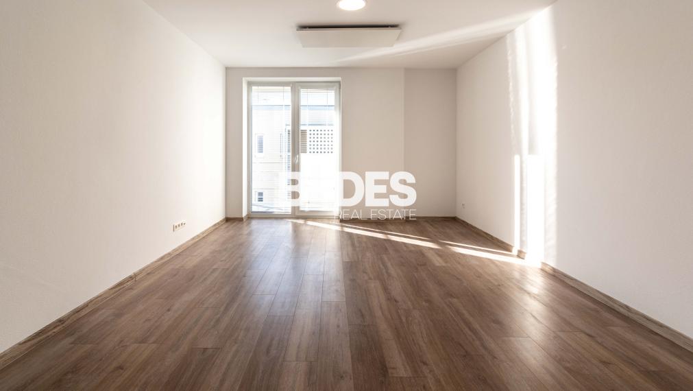BEDES | Moderný 2 izbový byt v novostavbe s balkónom, vyhradený parking