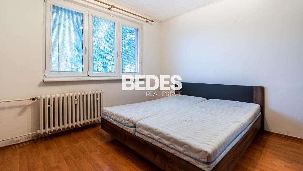 BEDES | Prízemný 2 izbový byt po čiastočnej rekonštrukcii v širšom centre