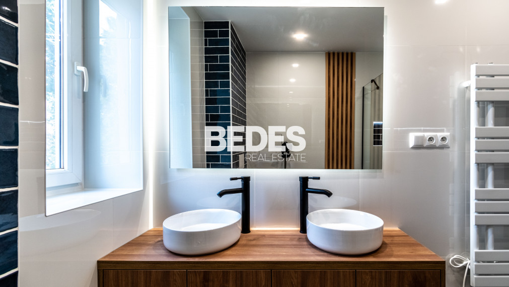 BEDES | Moderný 3 izbový byt po kompletnej rekonštrukcii so šatníkom na Starom Sídlisku