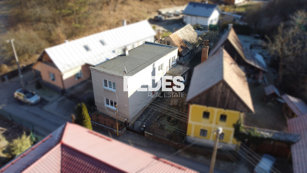 BEDES | Atypický rodinný dom vo Vyšehradnom, sady a záhrady