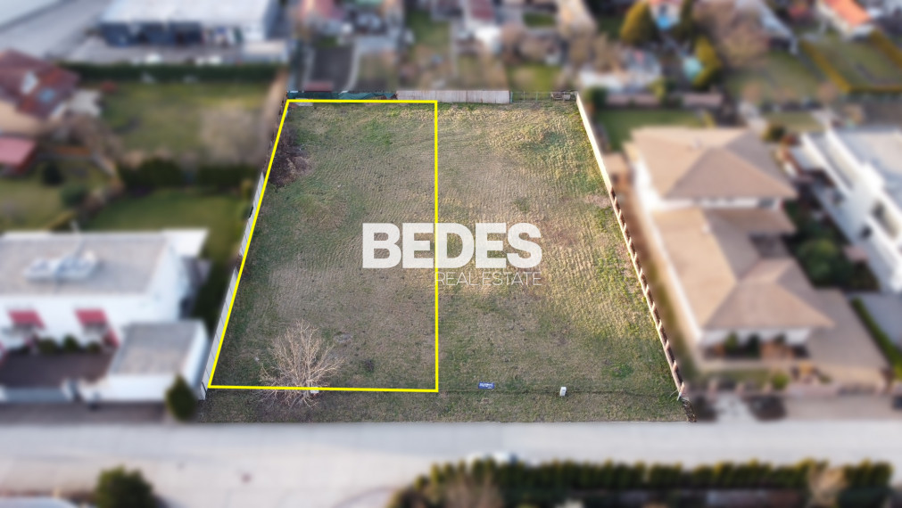 BEDES | Stavebný pozemok, lukratívna lokalita, stavebné povolenie