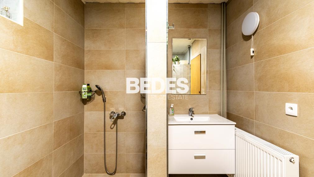 BEDES | REZERVOVANÉ / Rodinný dom v centre obce Rybany