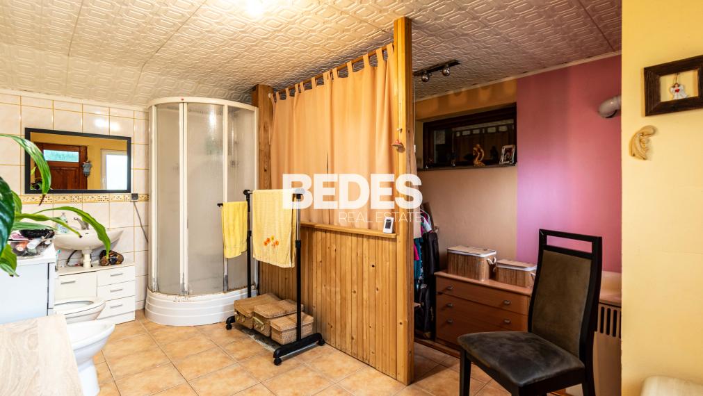 BEDES | REZERVOVANÉ / Rodinný dom v centre obce Rybany