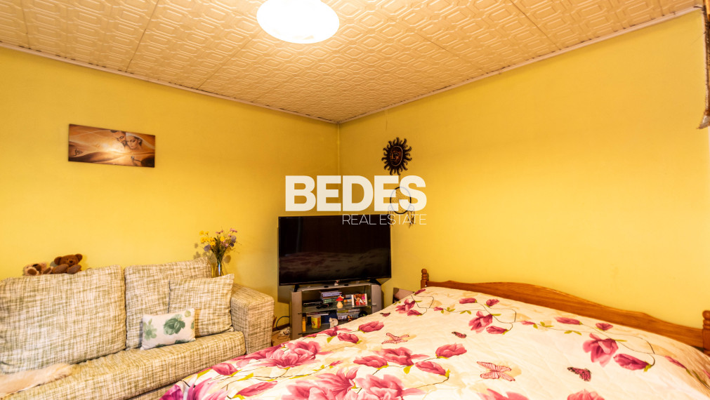 BEDES | REZERVOVANÉ / Rodinný dom v centre obce Rybany