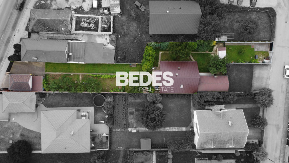 BEDES | REZERVOVANÉ / Rodinný dom v centre obce Rybany