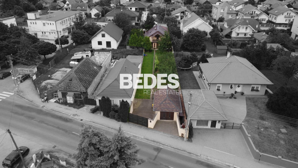 BEDES | REZERVOVANÉ / Rodinný dom v centre obce Rybany