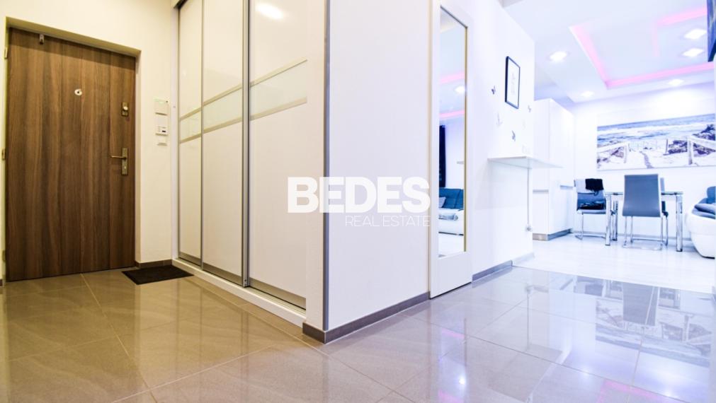 BEDES | Novostavba 2 izb. byt + 2 parkovacie státia, Trenčín