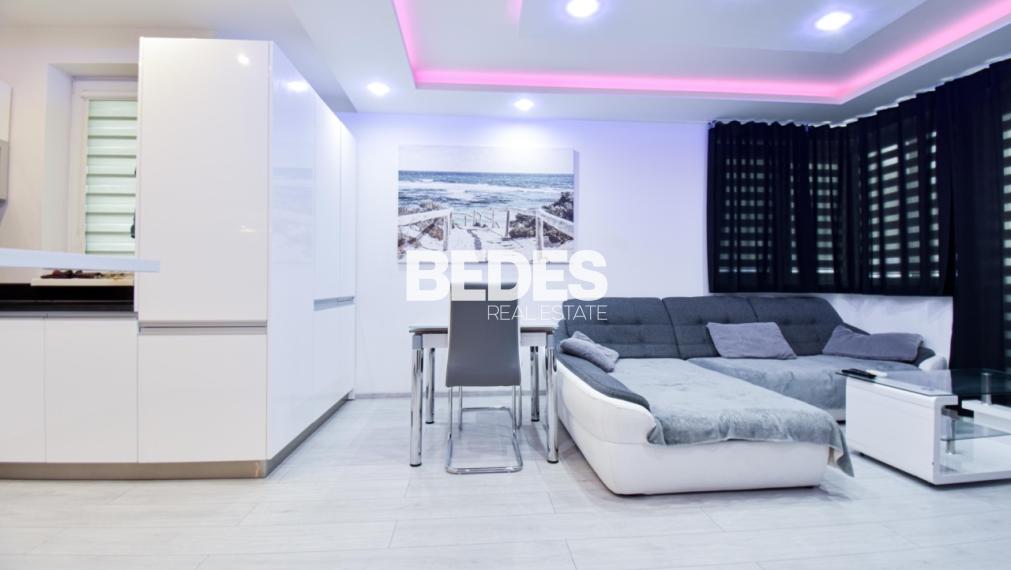 BEDES | Novostavba 2 izb. byt + 2 parkovacie státia, Trenčín