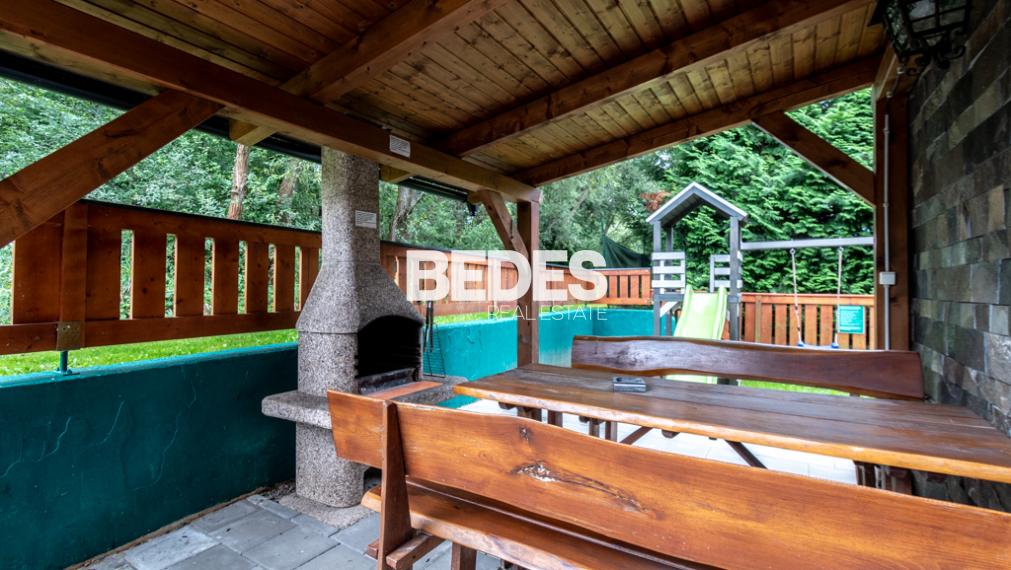 BEDES | Investičný 2i apartmán so súkromným detským ihriskom