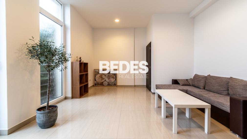BEDES | Prenájom obchodného priestoru v Novákoch (27,5m2)