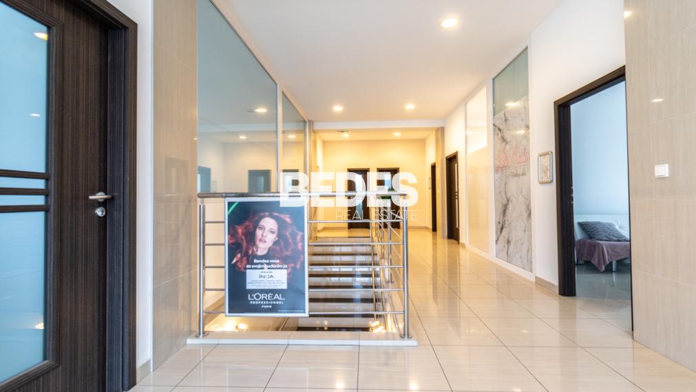 BEDES | Prenájom obchodného priestoru v Novákoch (27,5m2)