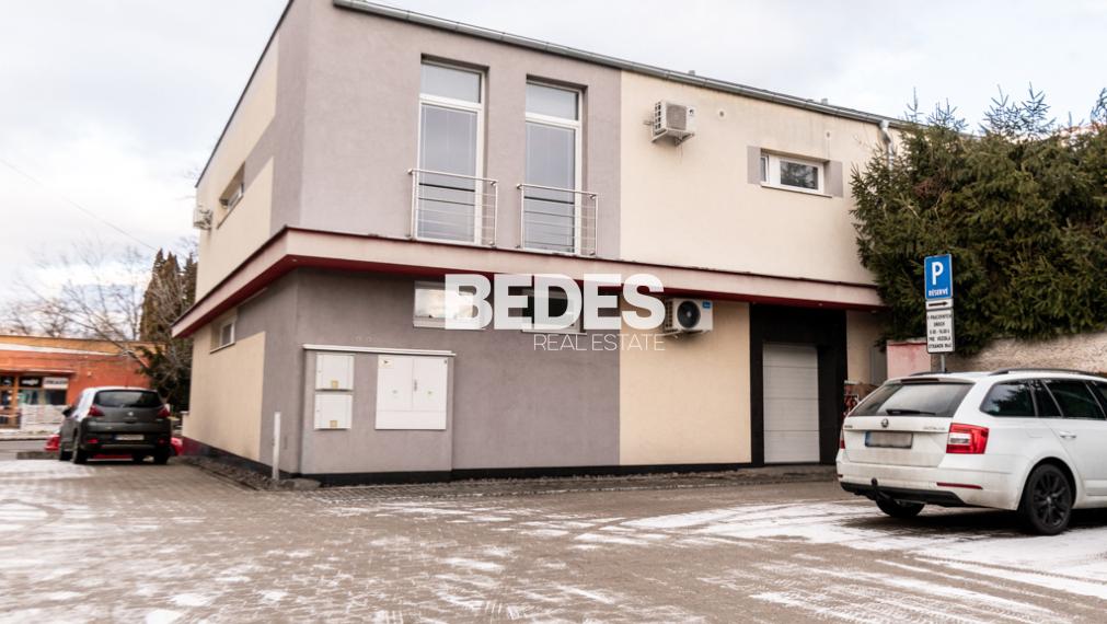 BEDES | Prenájom obchodného priestoru v Novákoch (27,5m2)