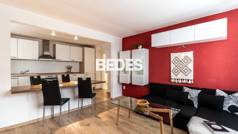 BEDES | Prenájom 2-izb. byt, moderný, zariadený, Handlová