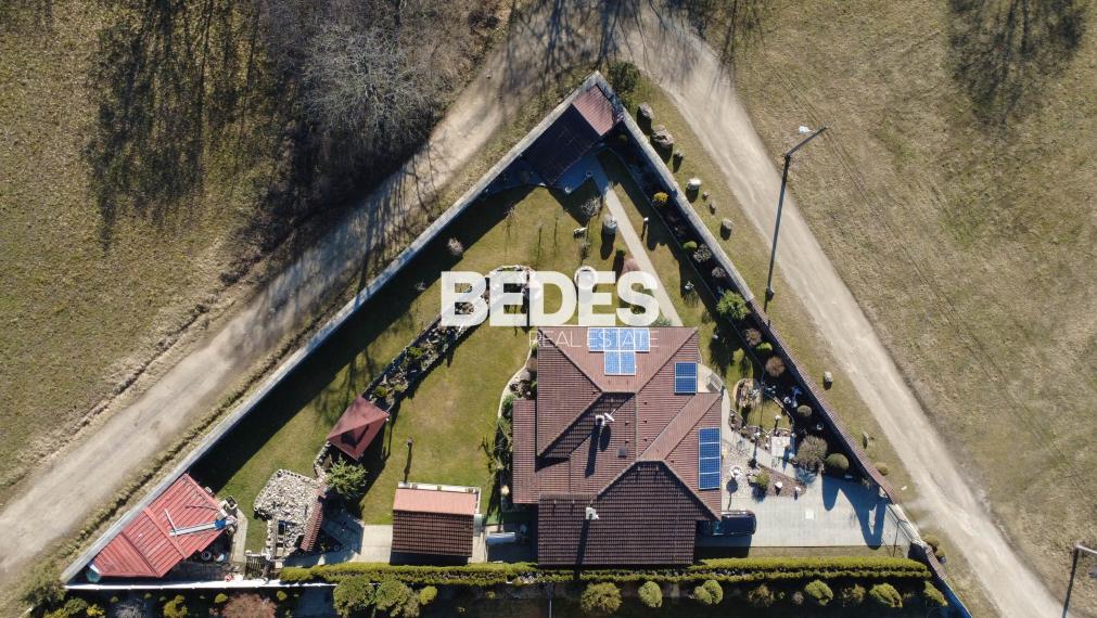 BEDES | REZERVOVANÉ | Jedinečný rodinný dom v Oslanoch