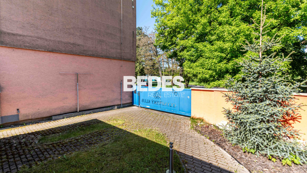 BEDES | Komerčný objekt s vlastným pozemkom, ul. Olympionikov