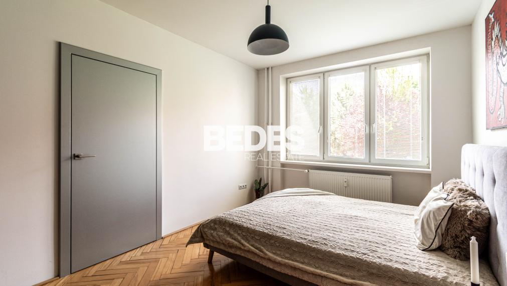 BEDES | ZNÍŽENÁ CENA: - 3-izbový byt, Priama ul., Prievidza