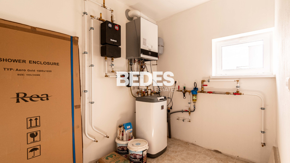 BEDES | novostavba 182m2, pozemok 659m2, 3x terasa, 1x garáž