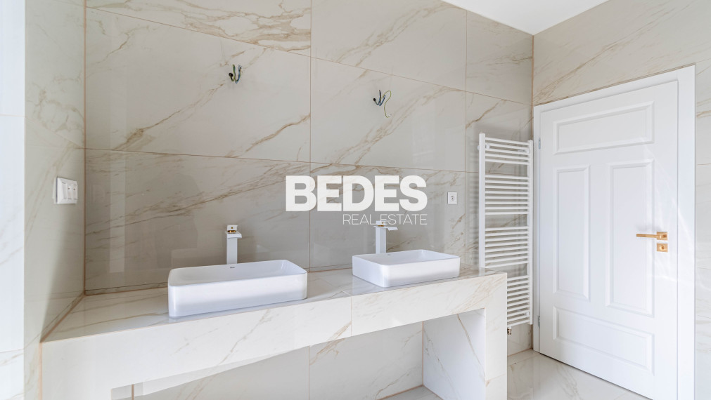 BEDES | novostavba 182m2, pozemok 659m2, 3x terasa, 1x garáž