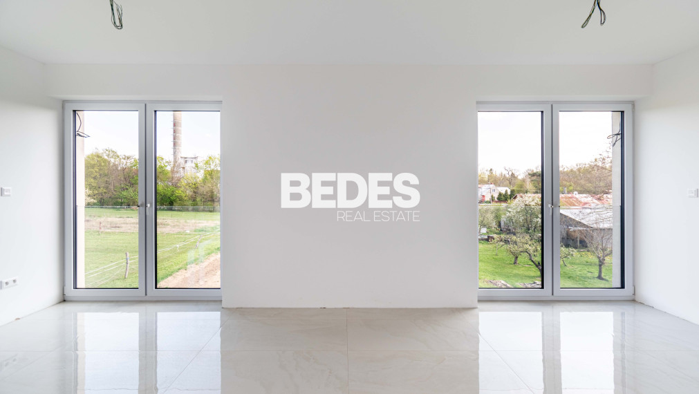 BEDES | novostavba 182m2, pozemok 659m2, 3x terasa, 1x garáž