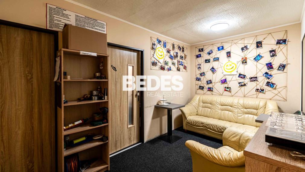 BEDES | Kompletne zariadený klub s personálom, vybavením a know-how