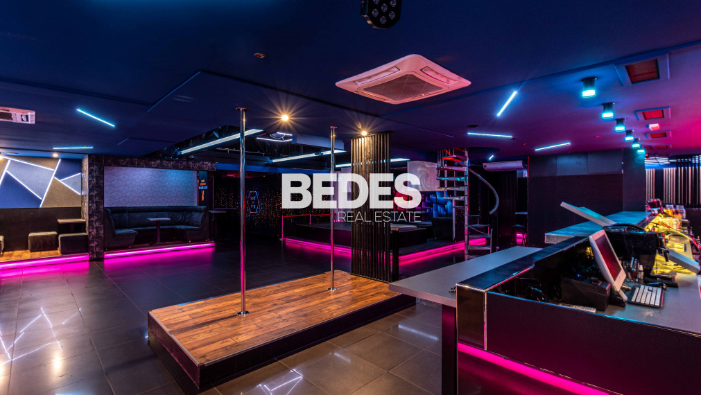 BEDES | Kompletne zariadený klub s personálom, vybavením a know-how