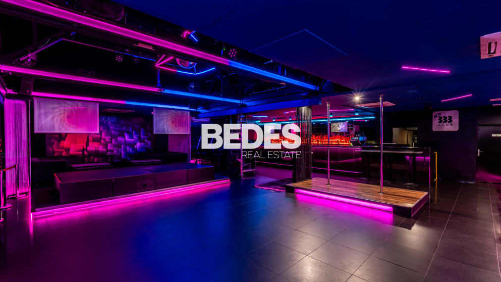 BEDES | Kompletne zariadený klub s personálom, vybavením a know-how