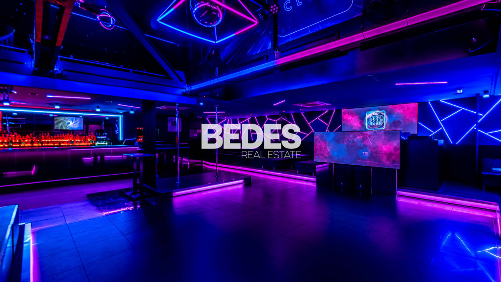 BEDES | Kompletne zariadený klub s personálom, vybavením a know-how
