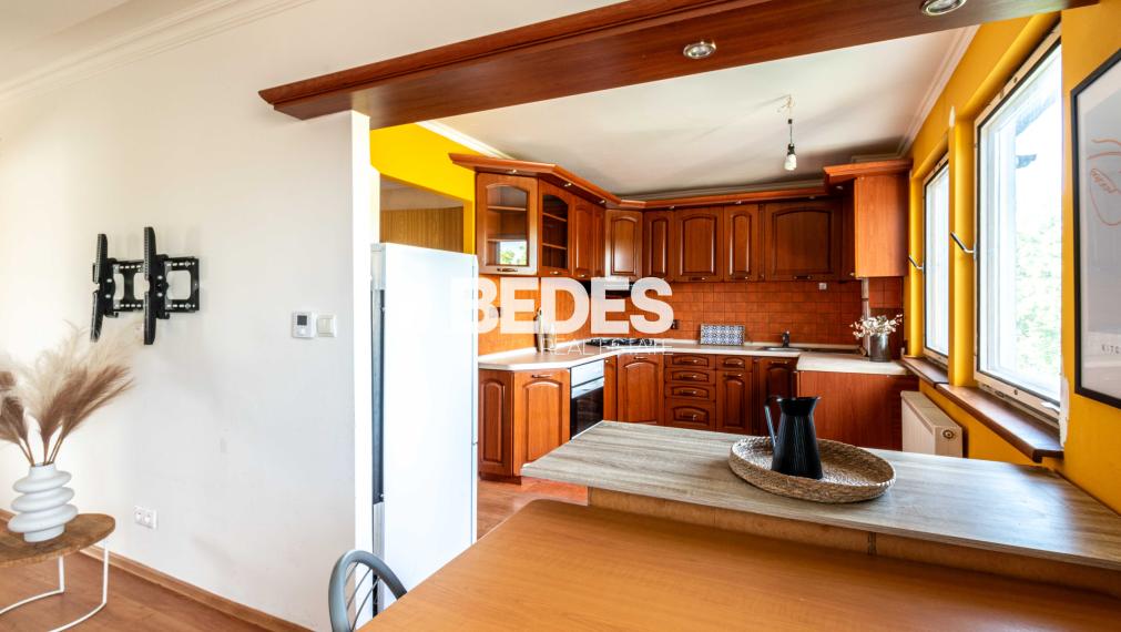 BEDES | Predaj priestranného 3 izb. bytu s garážou Poluvsie