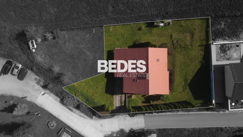 BEDES | 5 izb rodinný dom, 2 kúpeľ., pozemok 792m2, Ráztočno