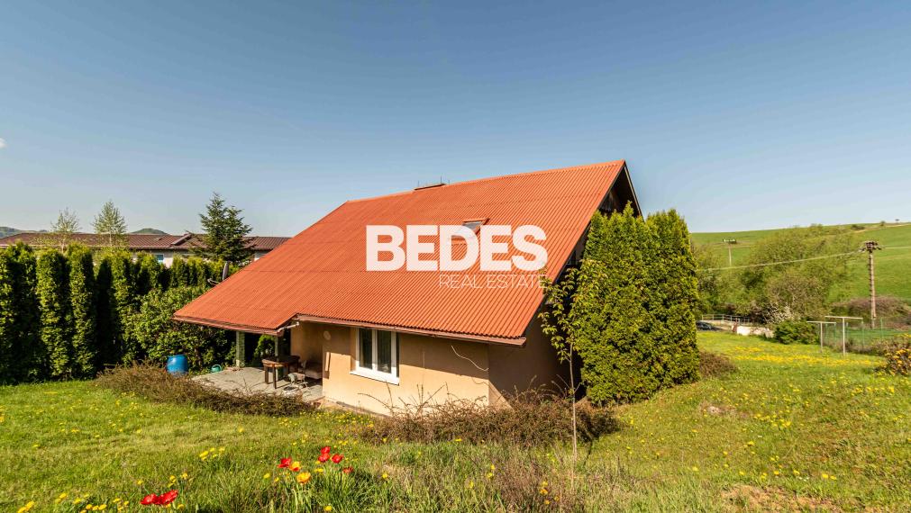 BEDES | 5 izb rodinný dom, 2 kúpeľ., pozemok 792m2, Ráztočno
