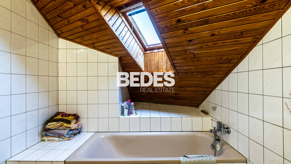 BEDES | 5 izb rodinný dom, 2 kúpeľ., pozemok 792m2, Ráztočno