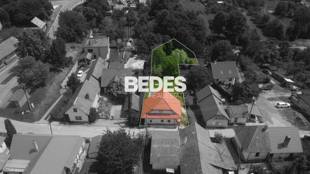 BEDES | Tradičný rodinný dom v rekonštrukcií, obec Šútovce