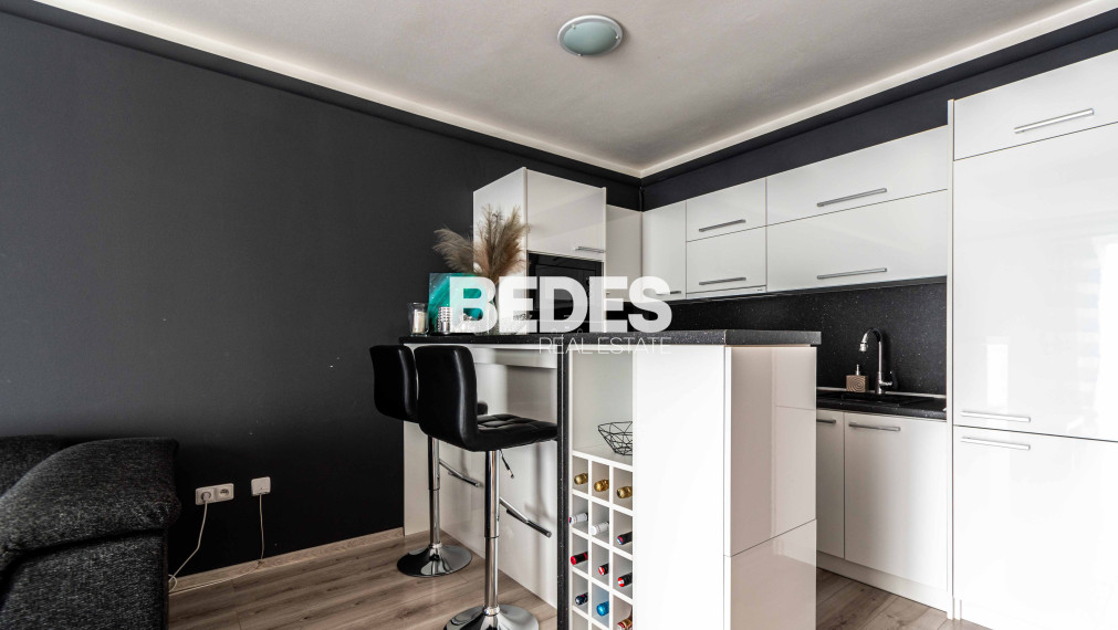 BEDES |  Prenájom moderný 2-izbový byt, Nováky