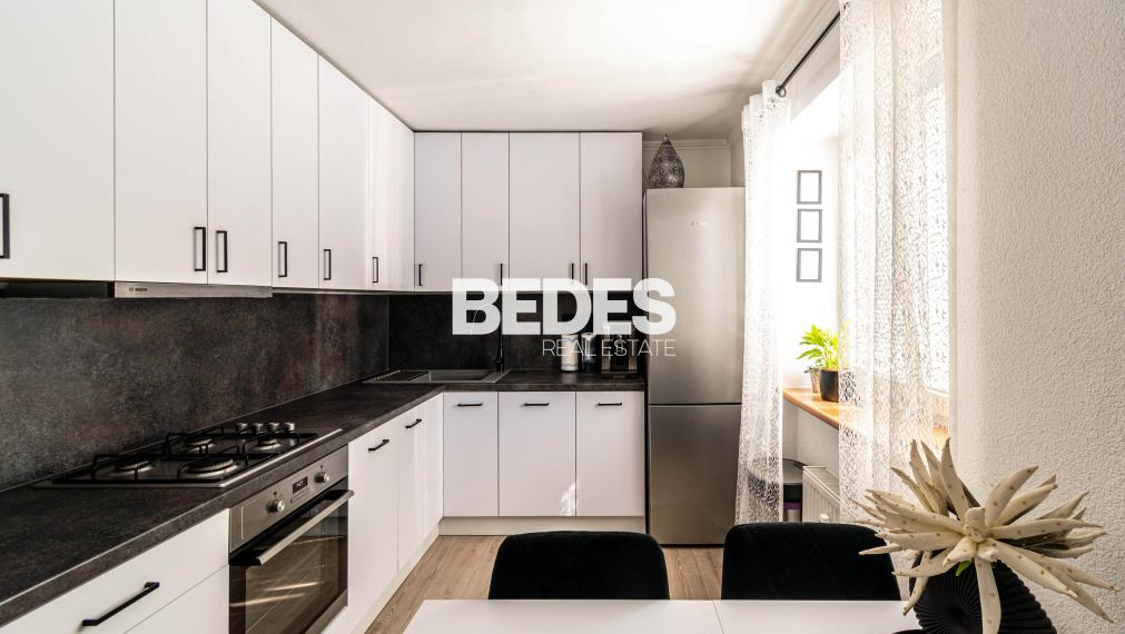 BEDES | Veľkometrážny 3 izbový byt s kompletným zariadením