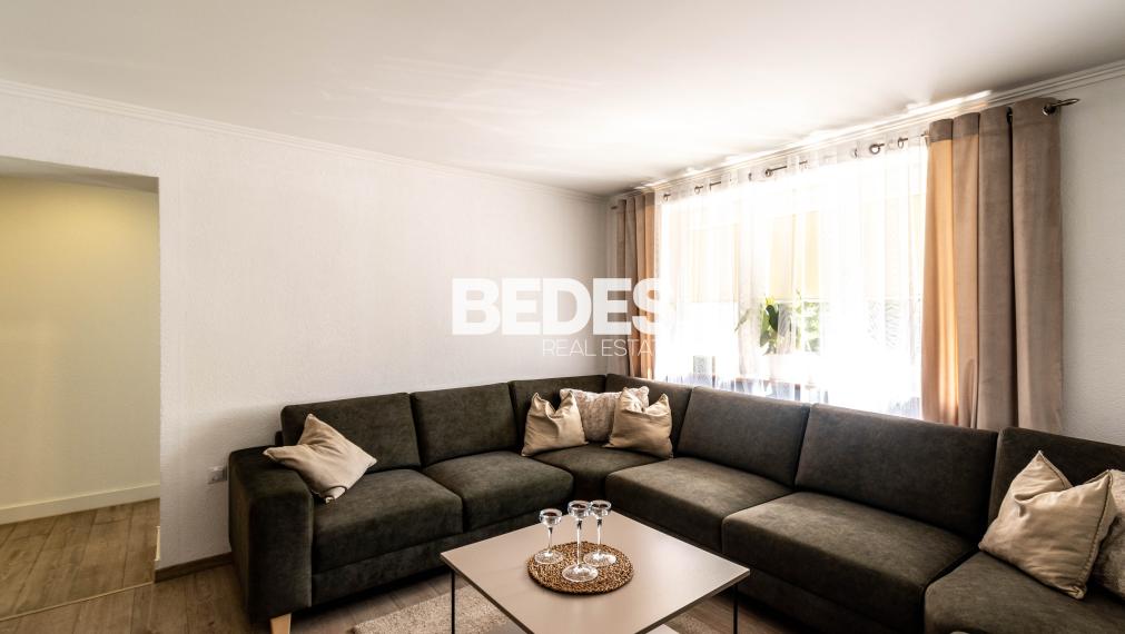 BEDES | Veľkometrážny 3 izbový byt s kompletným zariadením