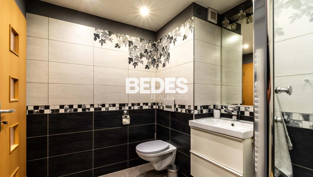 BEDES | Veľkometrážny 3 izbový byt s kompletným zariadením