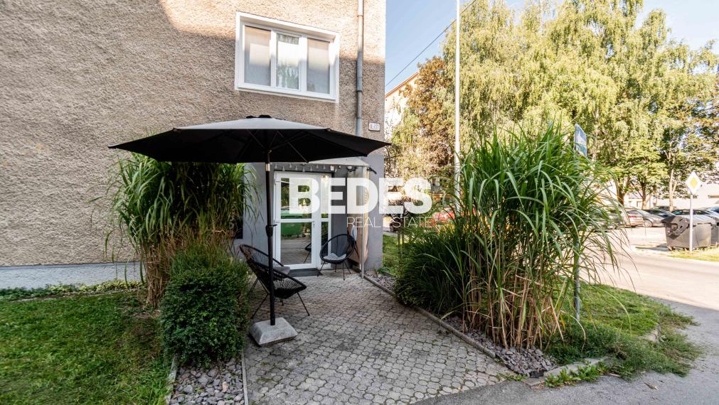 BEDES | Obchodný priestor v bytovom dome pripravený na prevádzku
