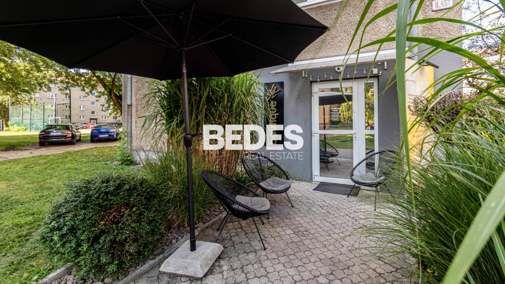 BEDES | Obchodný priestor v bytovom dome pripravený na prevádzku