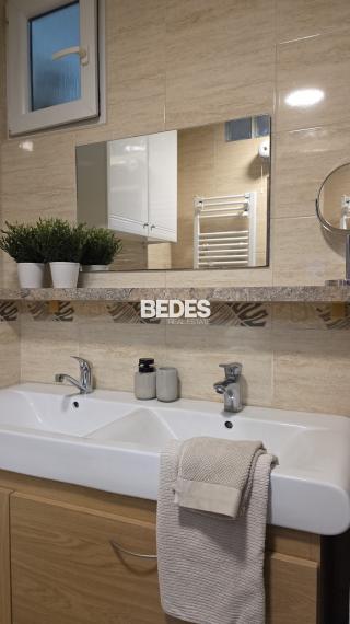 REZERVOVANÉ | 3 izbový byt, loggia, garáž, záhrada, Bojnice