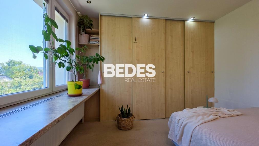 REZERVOVANÉ | 3 izbový byt, loggia, garáž, záhrada, Bojnice