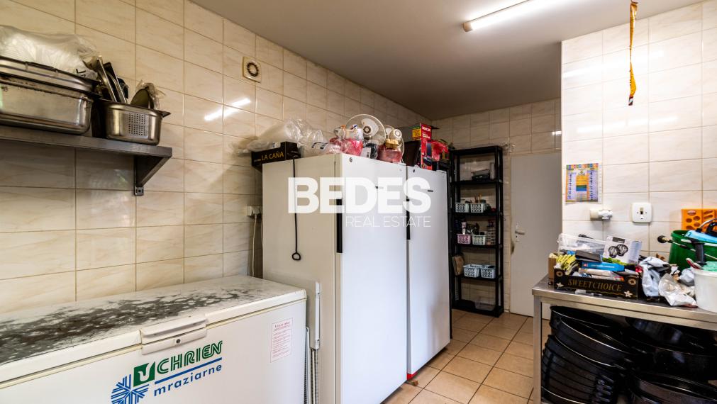 BEDES | Priestranný objekt s pozemkom 1676 m2 v Lazanoch