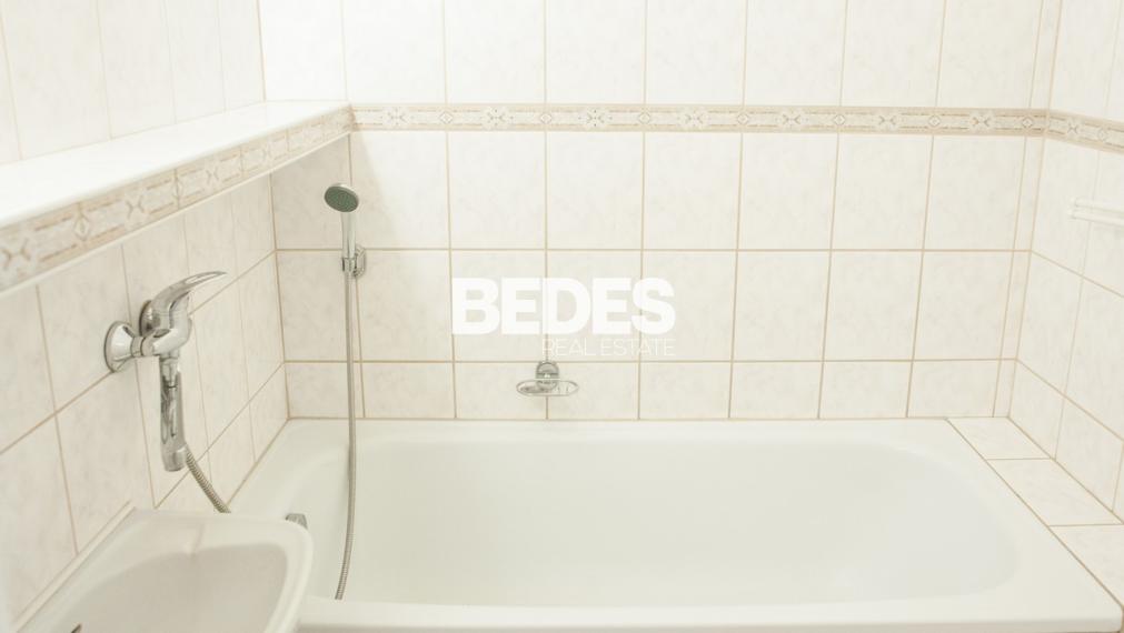 BEDES | Rekonštruovaný 2 izb. byt, 56m2, balkón, Handlová