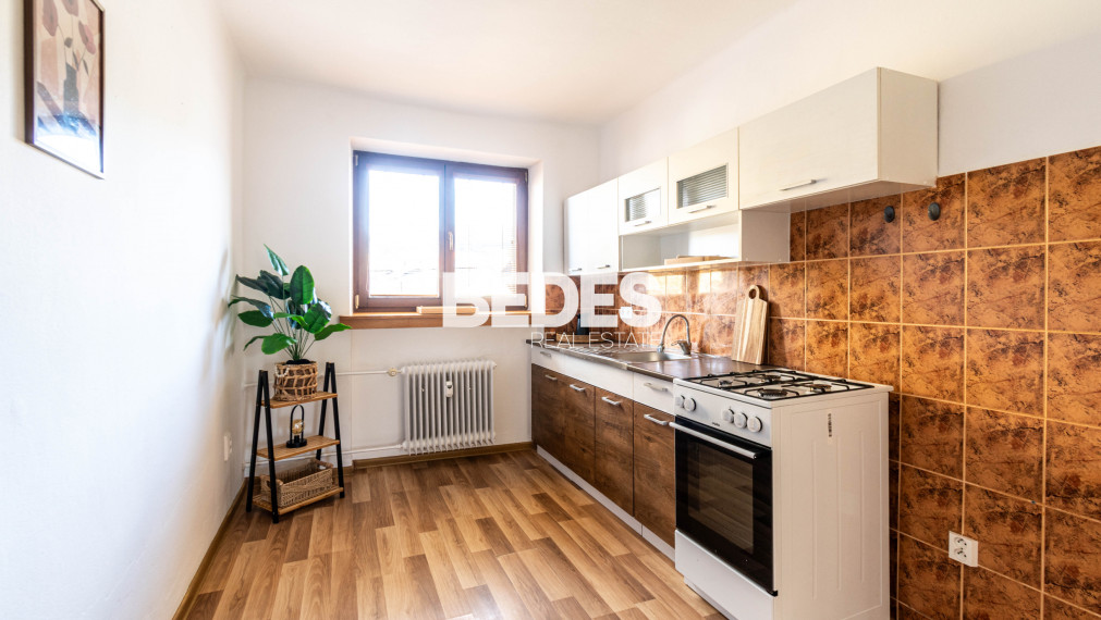 BEDES | Predaj 2-izb. bytu so samostatným kúrením, Handlová